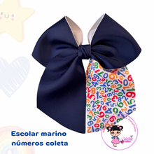 Cargar imagen en el visor de la galería, Coletero Marino con un toque de estampado
